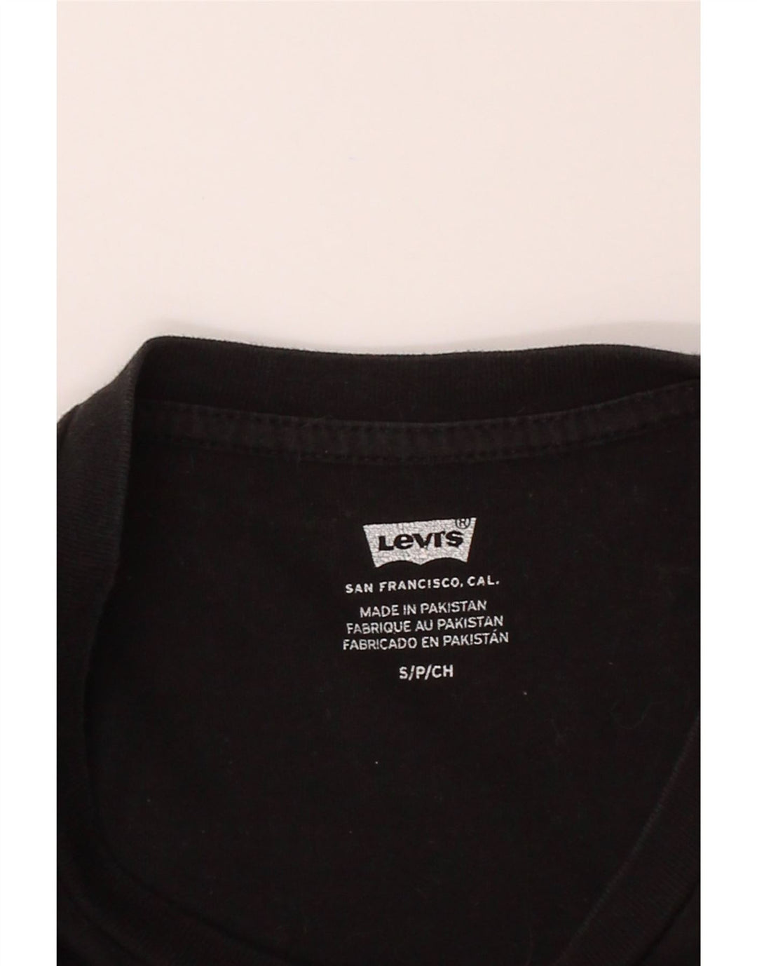 LEVI'S Mens Graphic T-Shirt Top Small Black Cotton Vintage Levi's and Second-Hand Levi's from Messina Hembry 