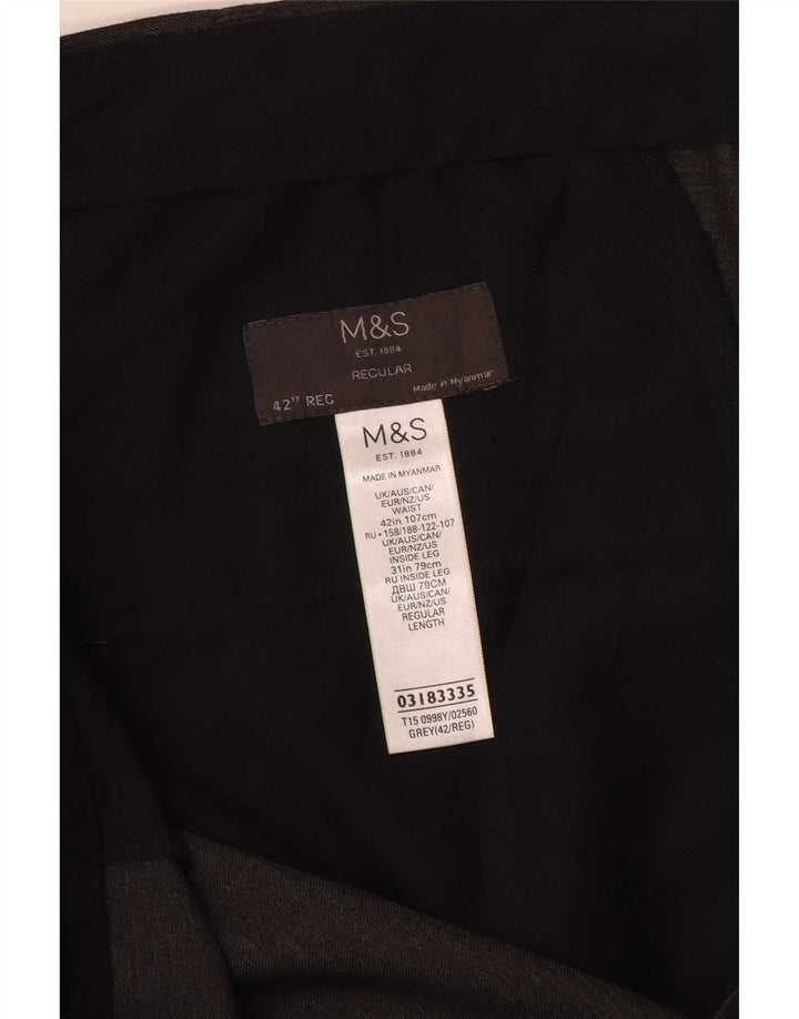 Męskie spodnie garniturowe Marks & Spencer W42 L31 Szary poliester