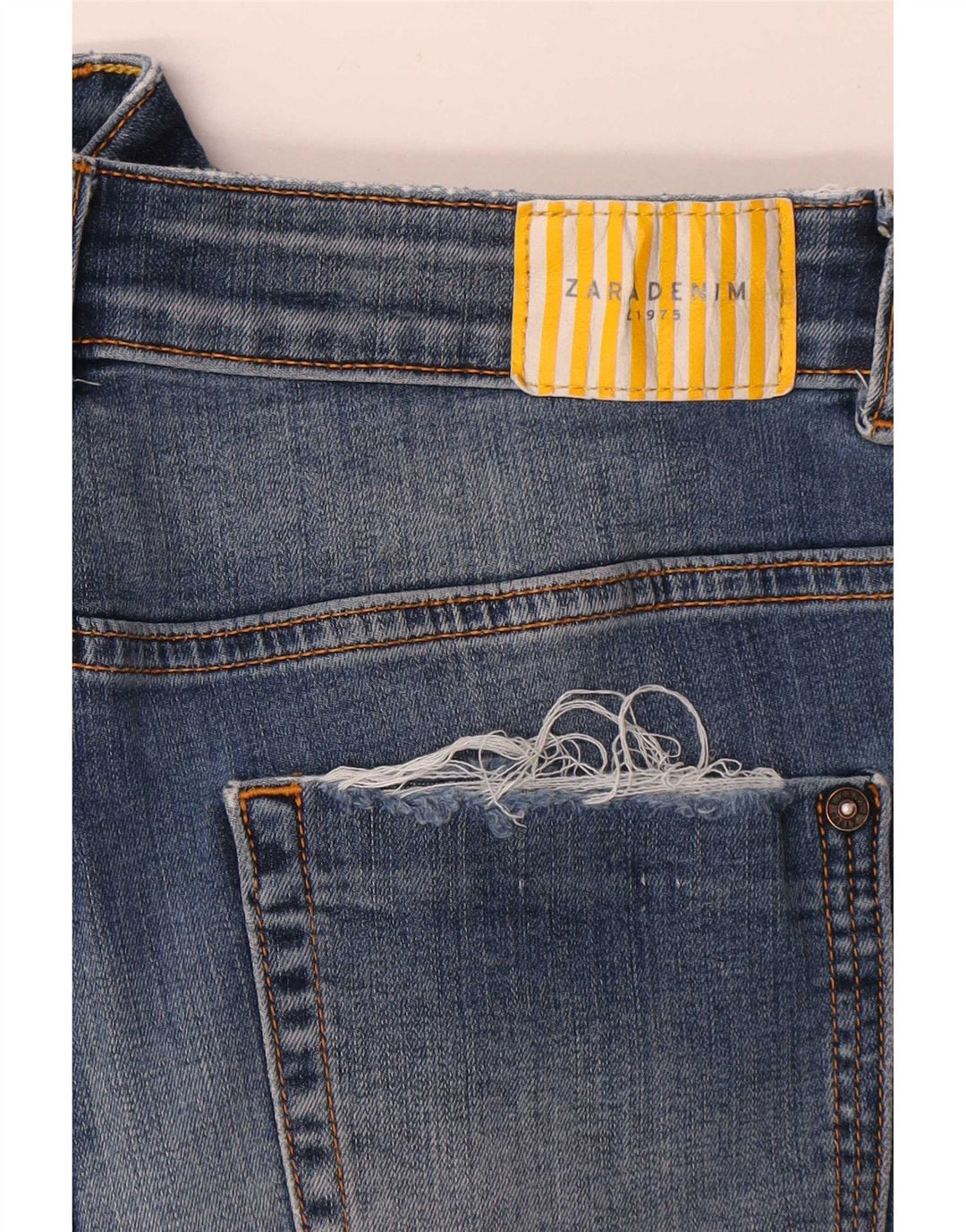 Damskie jeansy rurkowe Zara w trudnej sytuacji W28 L27 niebieskie