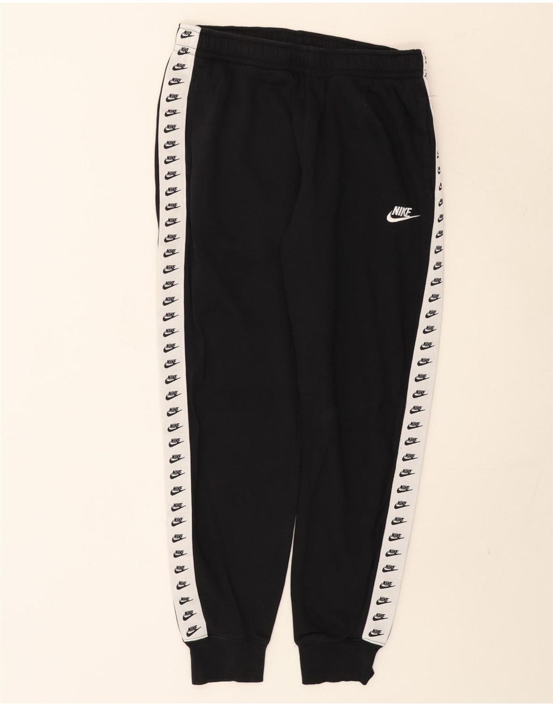 Męskie spodnie dresowe Nike Graphic Tracksuit Joggers w kolorze średniej czerni