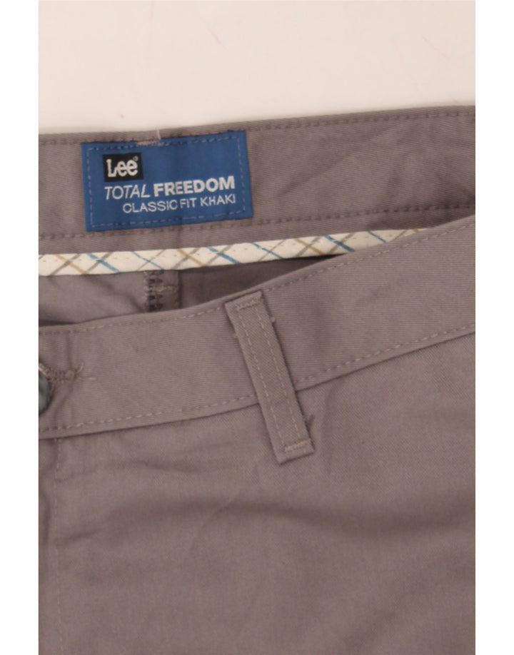 LEE Mens Straight Chino Trousers W38 L29 Grey Polyester Vintage Lee and Second-Hand Lee from Messina Hembry 