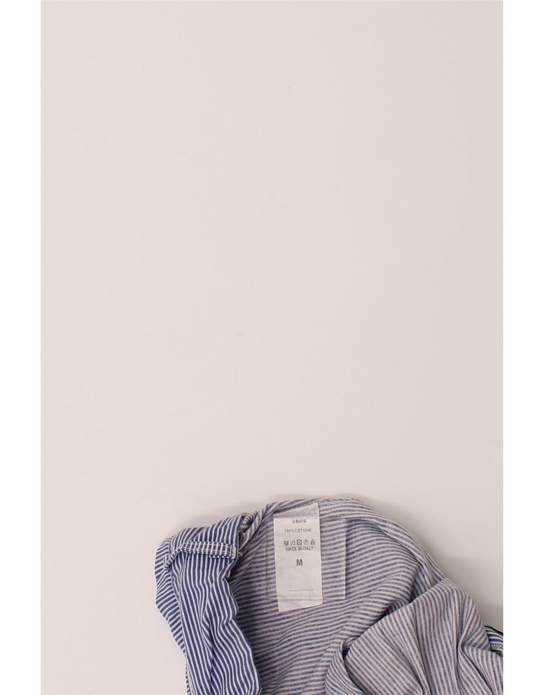 VINTAGE Womens Chino Shorts Medium W30 Blue Pinstripe Cotton Vintage Vintage and Second-Hand Vintage from Messina Hembry 