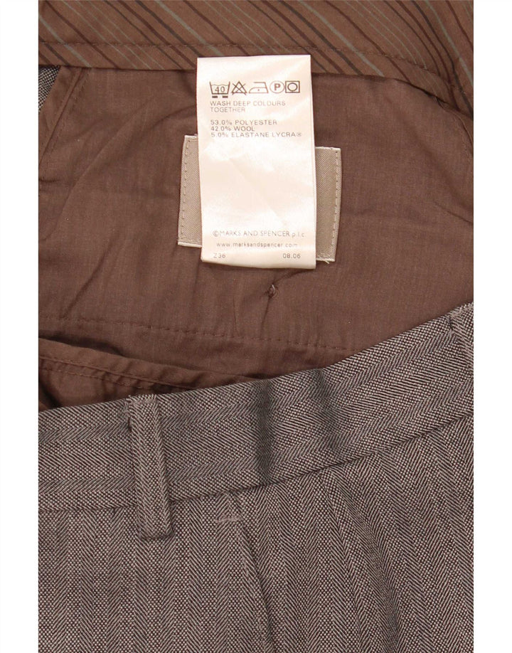 Marks & Spencer Męskie proste spodnie garniturowe W40 L29 Szare w jodełkę
