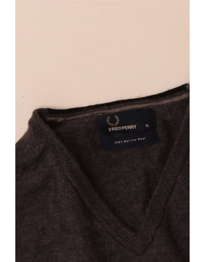 Męski sweter Fred Perry z dekoltem w kształcie litery V, XL, szara wełna merynosów