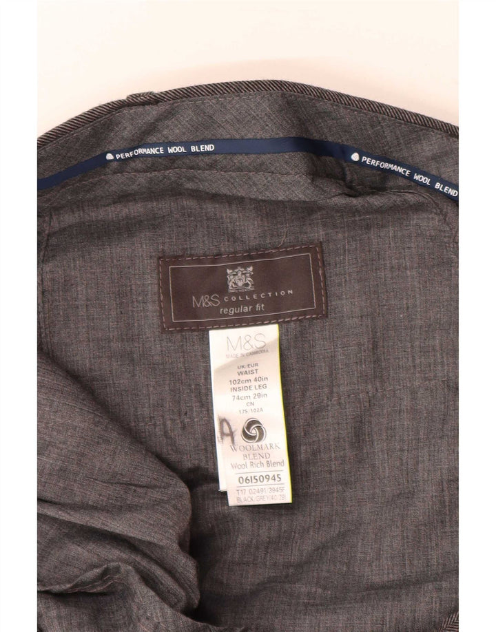 Marks & Spencer Męskie proste spodnie garniturowe o regularnym kroju W40 L29 Szara wełna