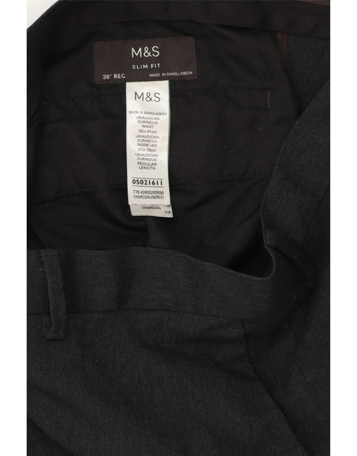 Marks & Spencer Męskie spodnie garniturowe slim fit W36 L31 Szary poliester
