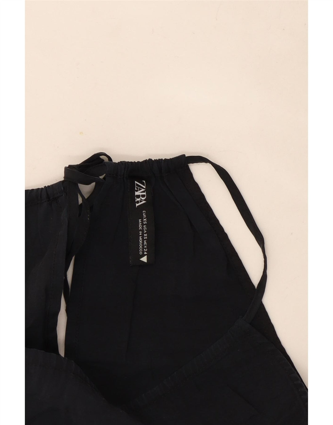 Krótki top damski Zara UK 4 XS, czarny