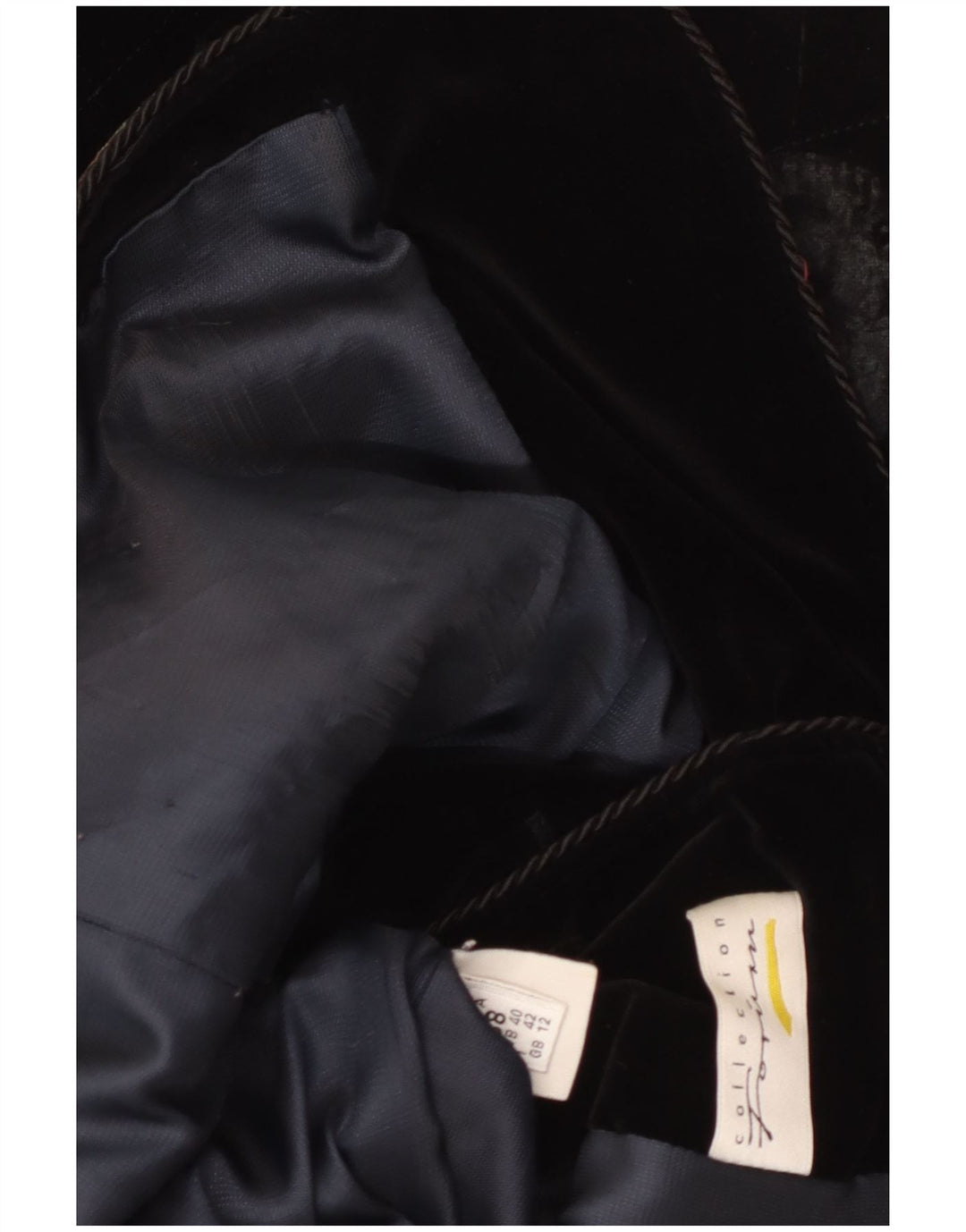 Vintage damski graficzny aksamitny płaszcz UK 12, średni czarny kwiatowy