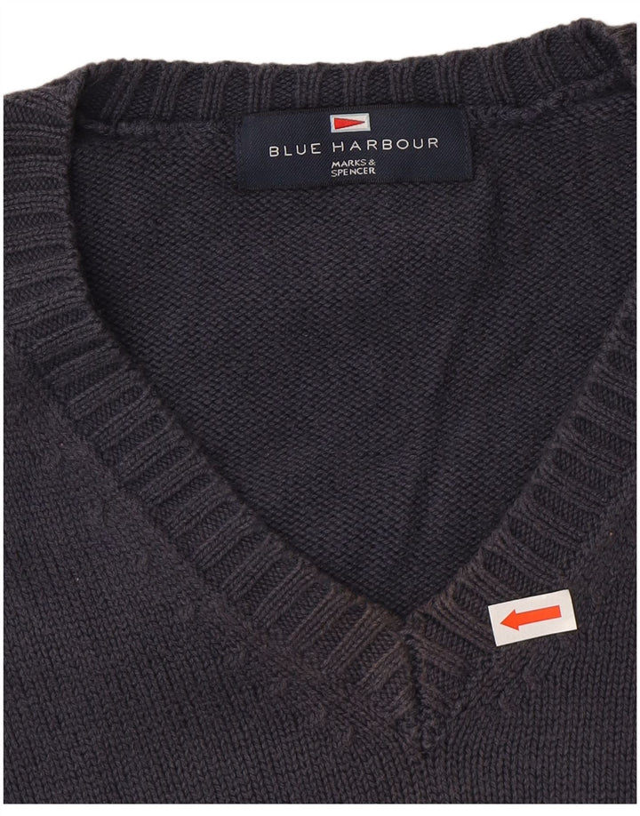 Męski sweter Marks & Spencer Blue Harbor z dekoltem w kształcie litery V, średni granatowy