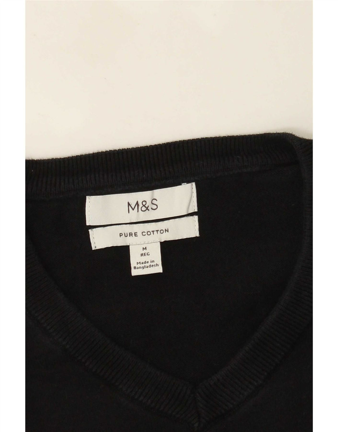 Marks & Spencer Męski sweter z dekoltem w kształcie litery V, średniej wielkości, czarny, bawełniany