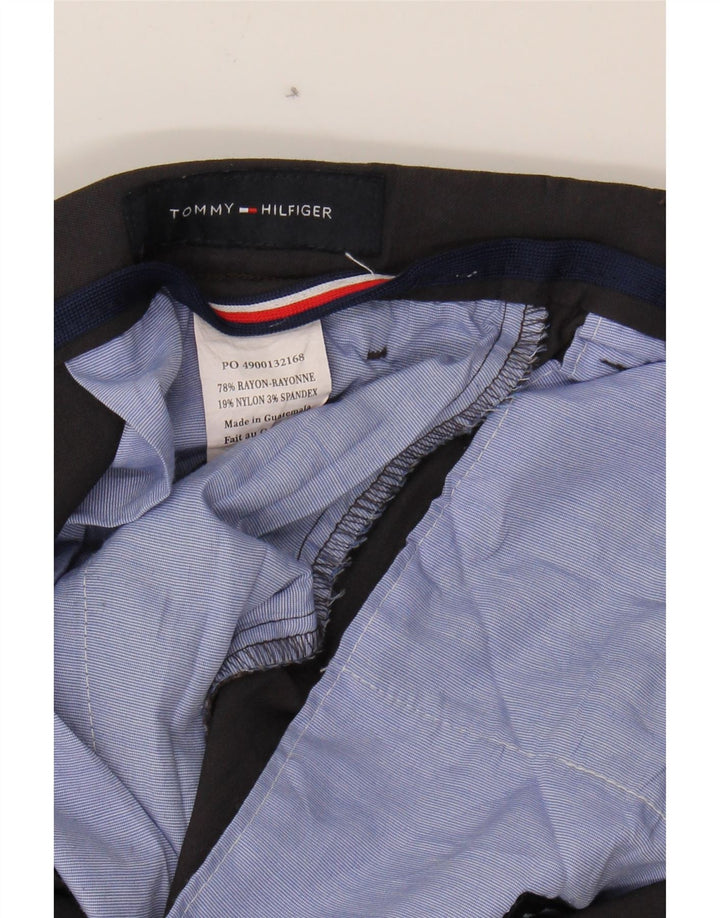 TOMMY HILFIGER Mens Slim Suit Trousers W40 L27 Grey Rayon Vintage Tommy Hilfiger and Second-Hand Tommy Hilfiger from Messina Hembry 