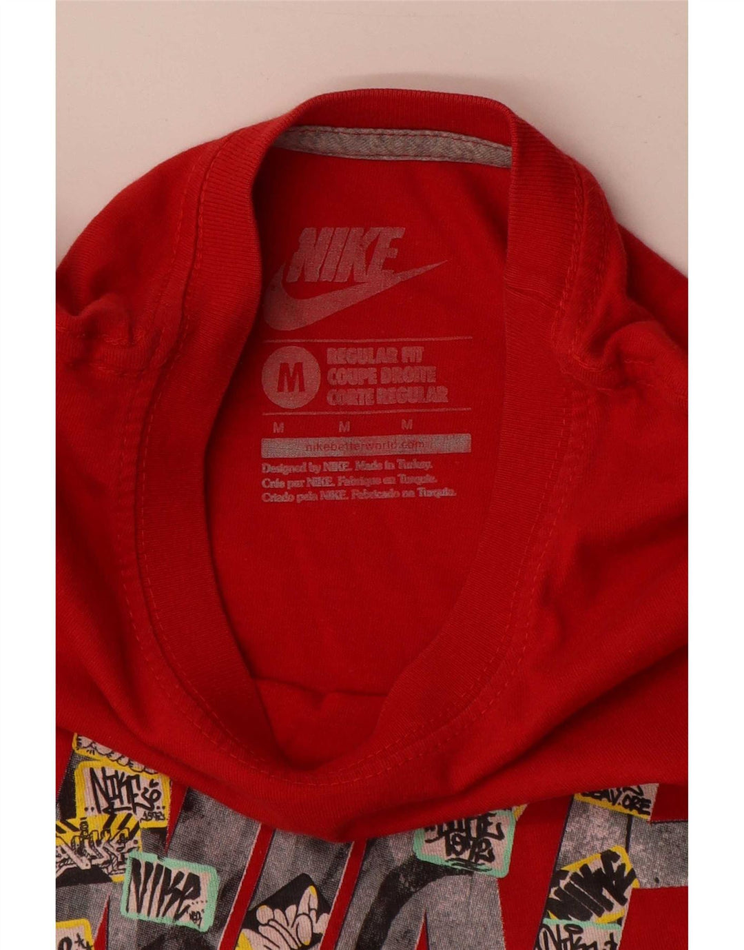 Męski T-shirt Nike o regularnym kroju z grafiką, średni czerwony