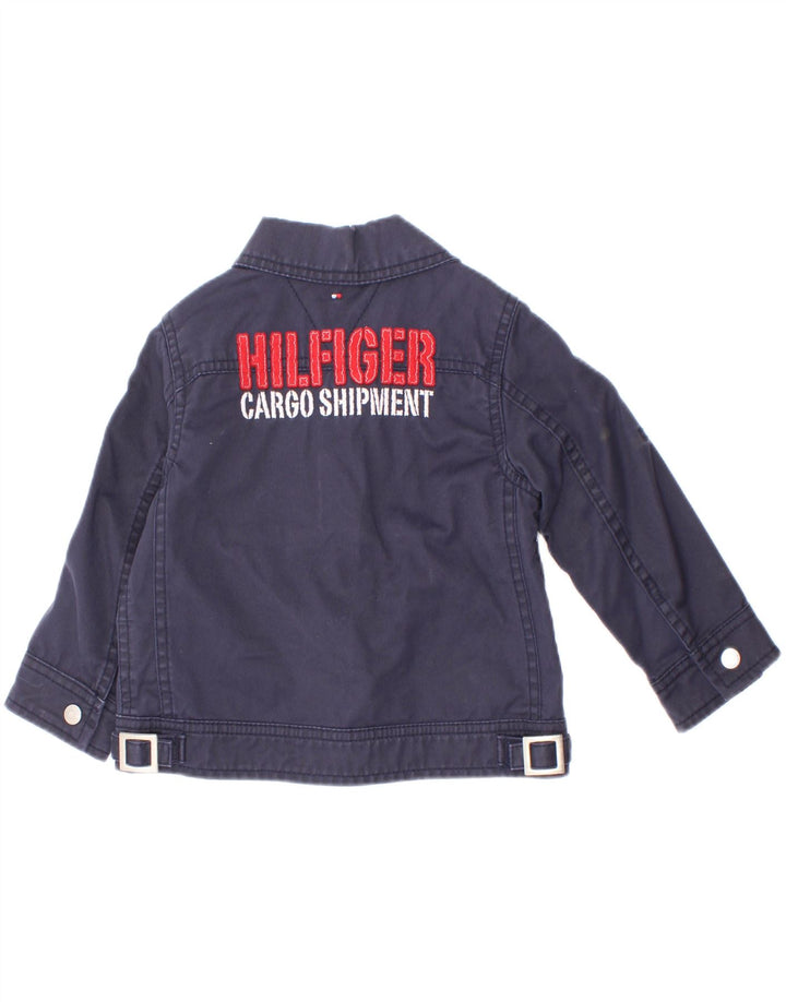 Kurtka bomberka chłopięca Tommy Hilfiger z grafiką na 18-24 miesiące, granatowa