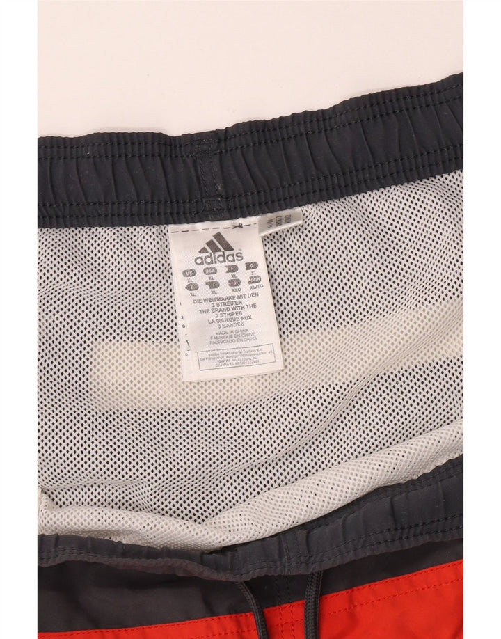Męskie spodenki kąpielowe Adidas XL Szary poliester z blokami kolorów