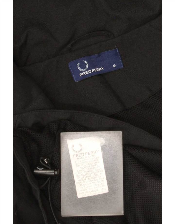 Męska kurtka przeciwdeszczowa z kapturem Fred Perry UK 38 Średni czarny nylon