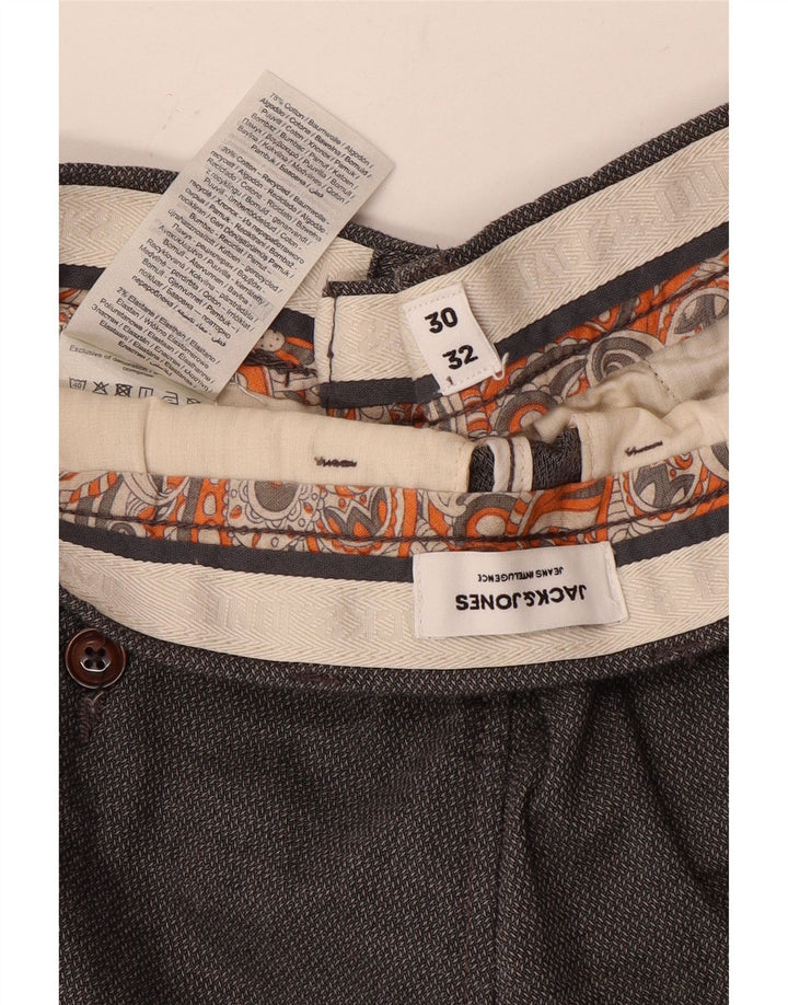 Męskie spodnie typu slim chino Jack & Jones W30 L32 szare