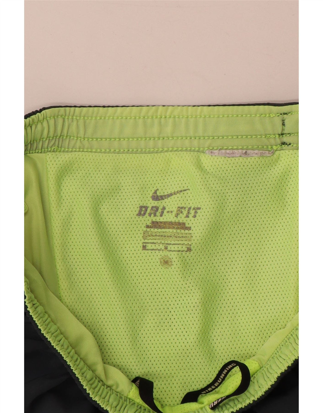 Męskie spodenki sportowe Nike Dri Fit w kolorze średnioszarym