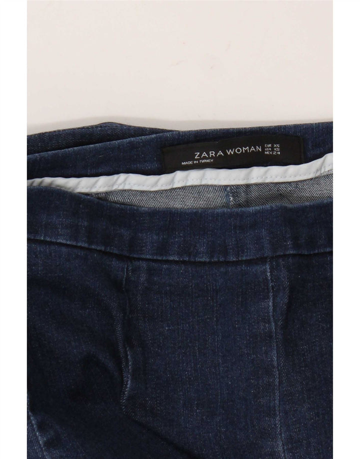 Damskie jeansy rozkloszowane Zara XS W24 L29 Granatowe