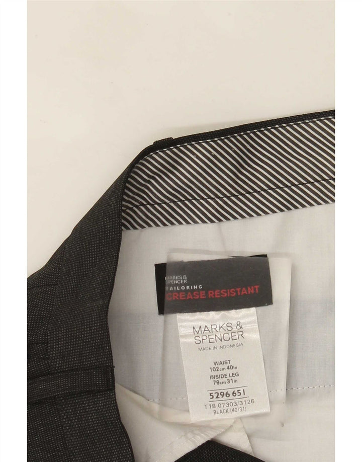 Marks & Spencer Męskie proste spodnie garniturowe W40 L31 Czarny poliester