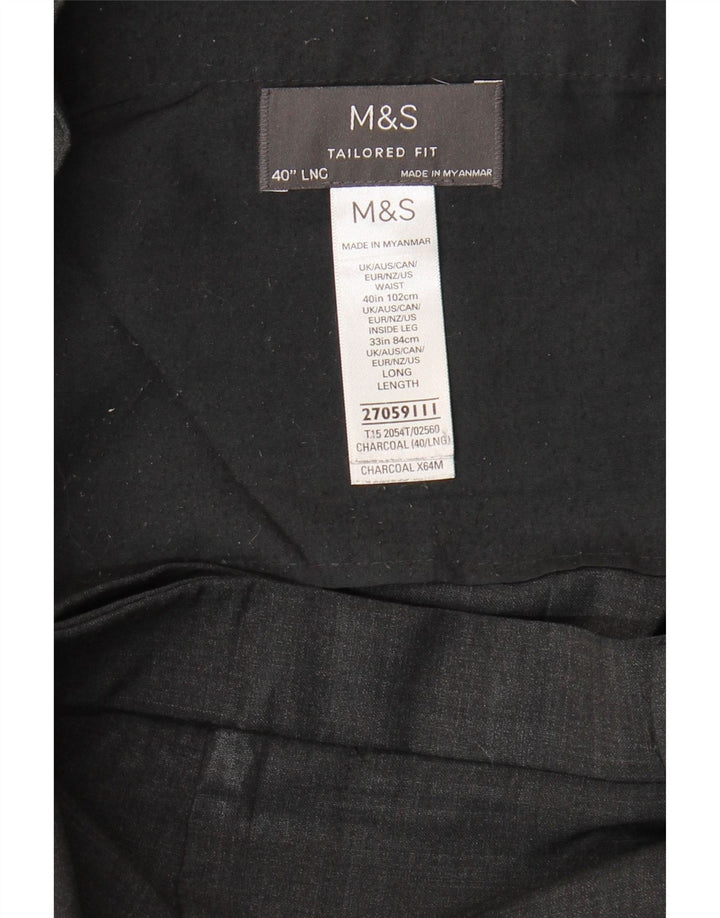 Marks & Spencer Męskie spodnie garniturowe o dopasowanym kroju W40 L33 Szara wełna