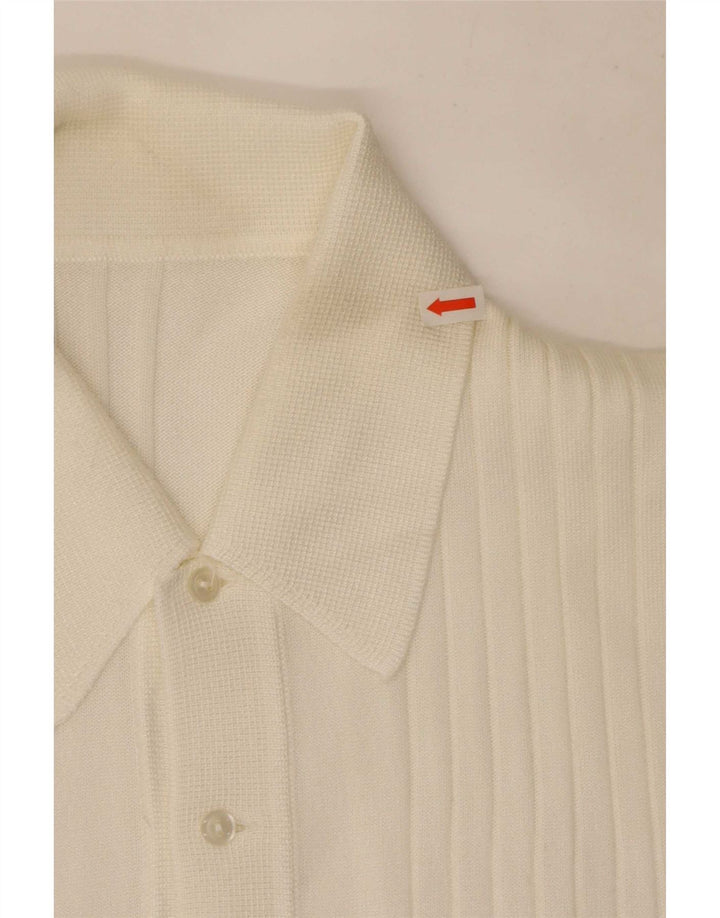 Vintage męski sweter polo z krótkim rękawem i dekoltem w kolorze średniej bieli