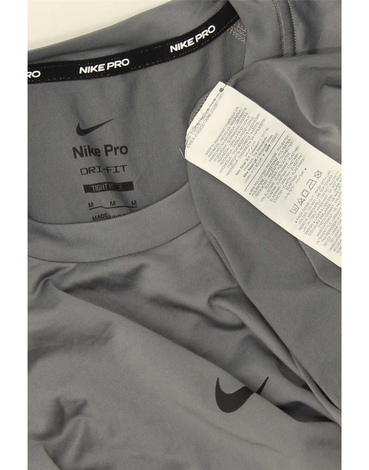 Męski T-shirt Nike o dopasowanym kroju, średnioszary, poliestrowy