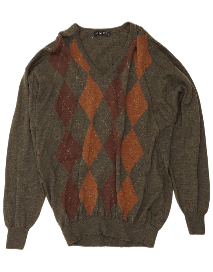 Męski sweter NOVELLI z dekoltem w szpic IT 52, duży khaki, argyle/diamentowa wełna