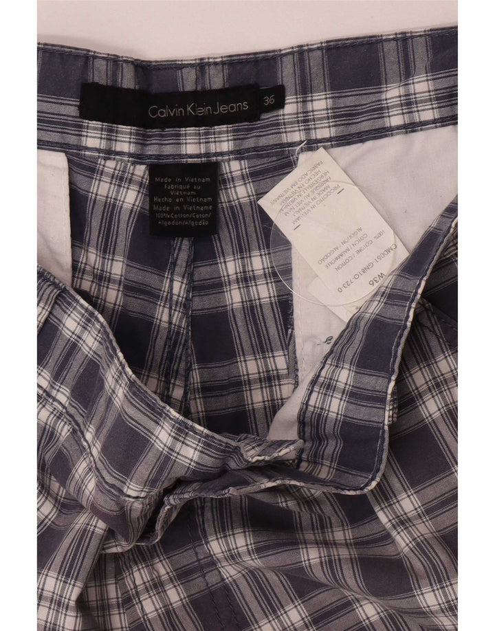 Męskie spodenki cargo Calvin Klein W36, duże, bawełniane w granatową kratkę