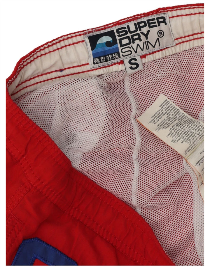 Męskie spodenki kąpielowe Superdry z grafiką, małe, czerwone, poliestrowe