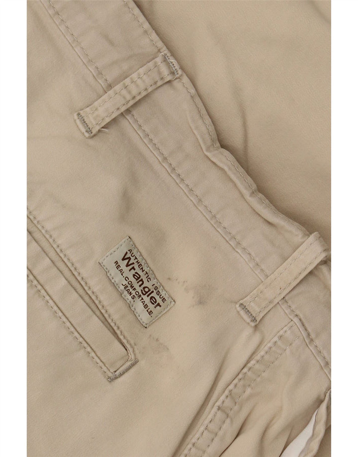 WRANGLER Mens Cargo Shorts W38 XL Beige Vintage Wrangler and Second-Hand Wrangler from Messina Hembry 