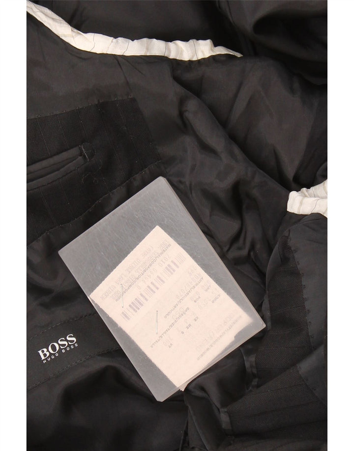 Męska marynarka zapinana na 2 guziki HUGO BOSS EU 50, duże czarne prążki