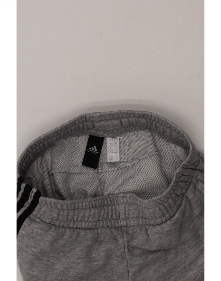 ADIDAS Boys Graphic Sport Shorts 9-10 Years Grey Vintage Adidas and Second-Hand Adidas from Messina Hembry 