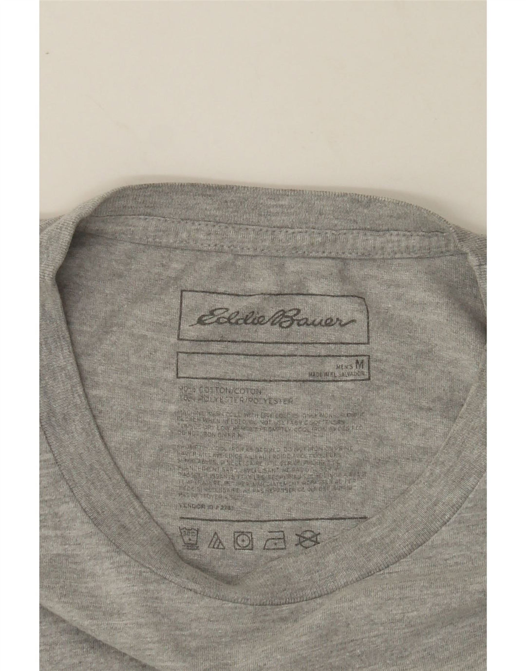 EDDIE BAUER Mens Graphic T-Shirt Top Medium Grey Cotton Vintage Eddie Bauer and Second-Hand Eddie Bauer from Messina Hembry 