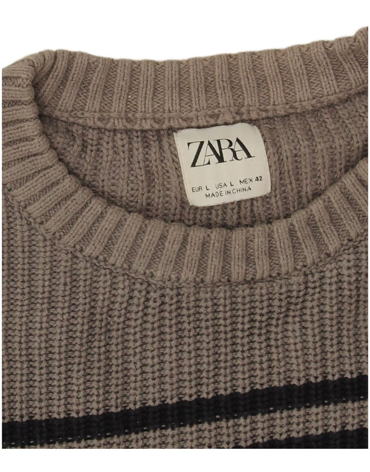 Męski sweter Zara z okrągłym dekoltem i dużymi szarymi paskami