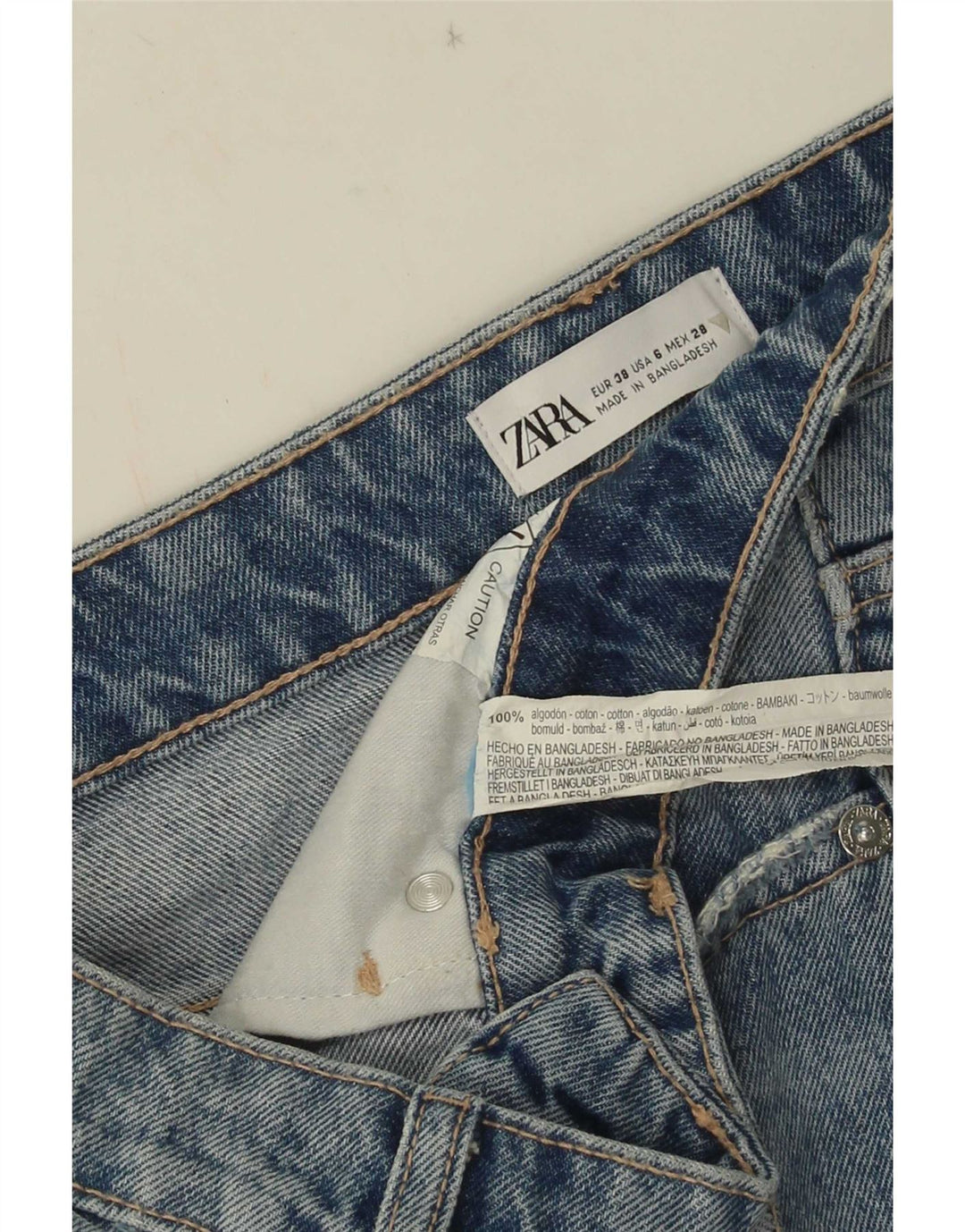 Damskie spodenki jeansowe Zara w trudnej sytuacji EU 38 Small W28, niebieska bawełna