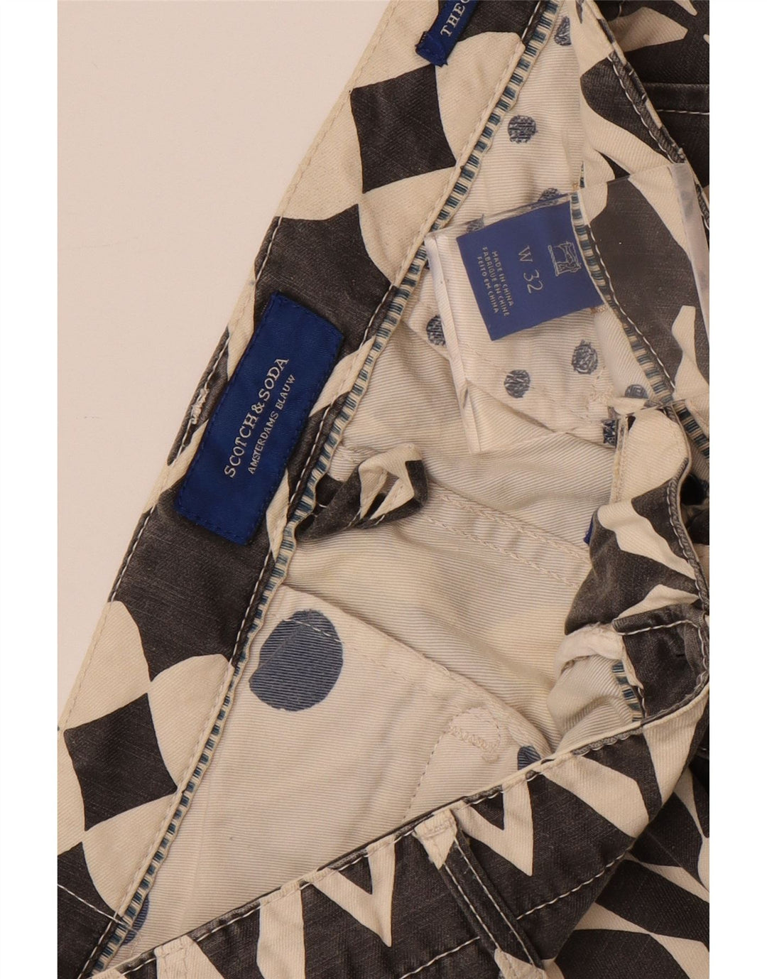 Męskie spodenki Chino Scotch & Soda W32 Średni czarny geometryczny