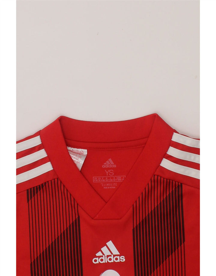 ADIDAS Boys Climalite Graphic T-Shirt Top 9-10 Years Small Red Polyester Vintage Adidas and Second-Hand Adidas from Messina Hembry 