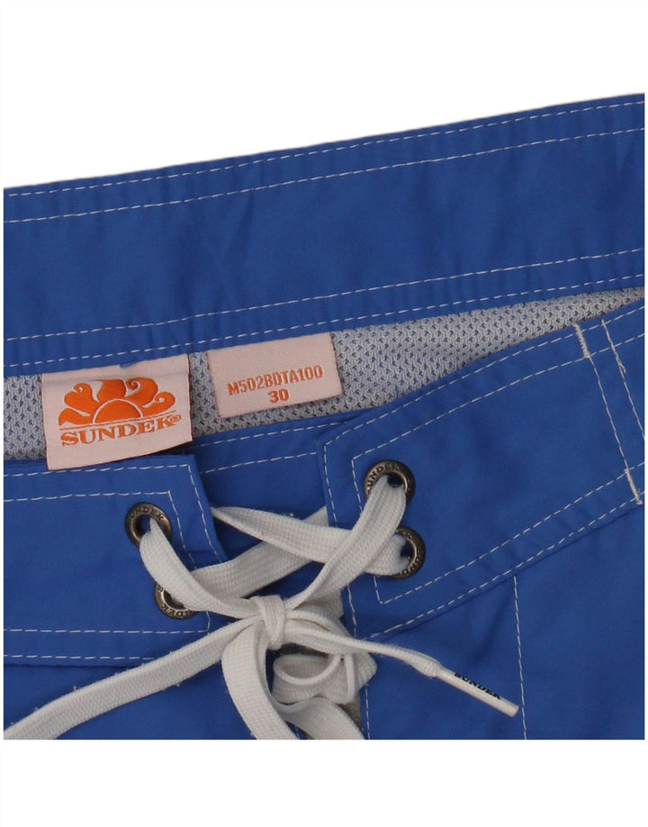 Męskie spodenki kąpielowe Sundek w kolorze średnioniebieskim
