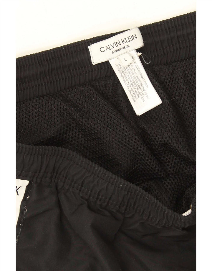 Męskie spodenki kąpielowe Calvin Klein z grafiką, duże, czarne, poliestrowe bloki kolorów