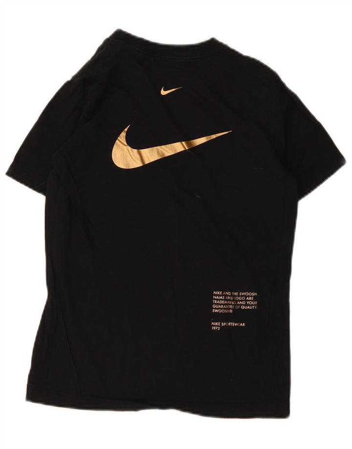 Chłopięcy T-shirt Nike Swoosh z grafiką, 10-11 lat, średni czarny