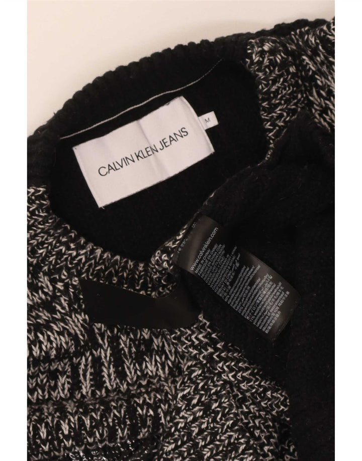 Męski sweter z okrągłym dekoltem Calvin Klein Jeans, średnioszary, nakrapiany