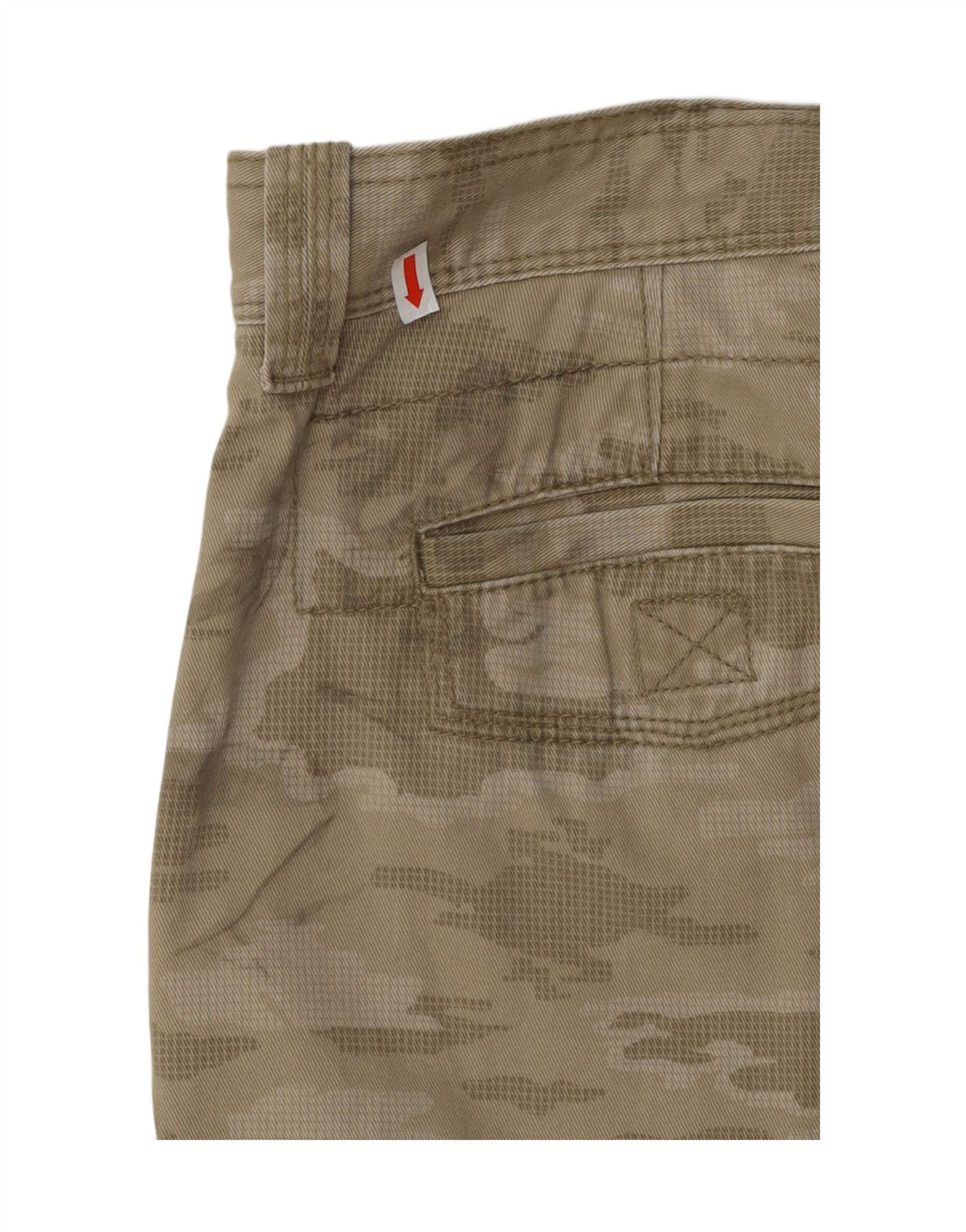 IZOD Mens Cargo Shorts W36 Large  Beige Camouflage Cotton Vintage Izod and Second-Hand Izod from Messina Hembry 