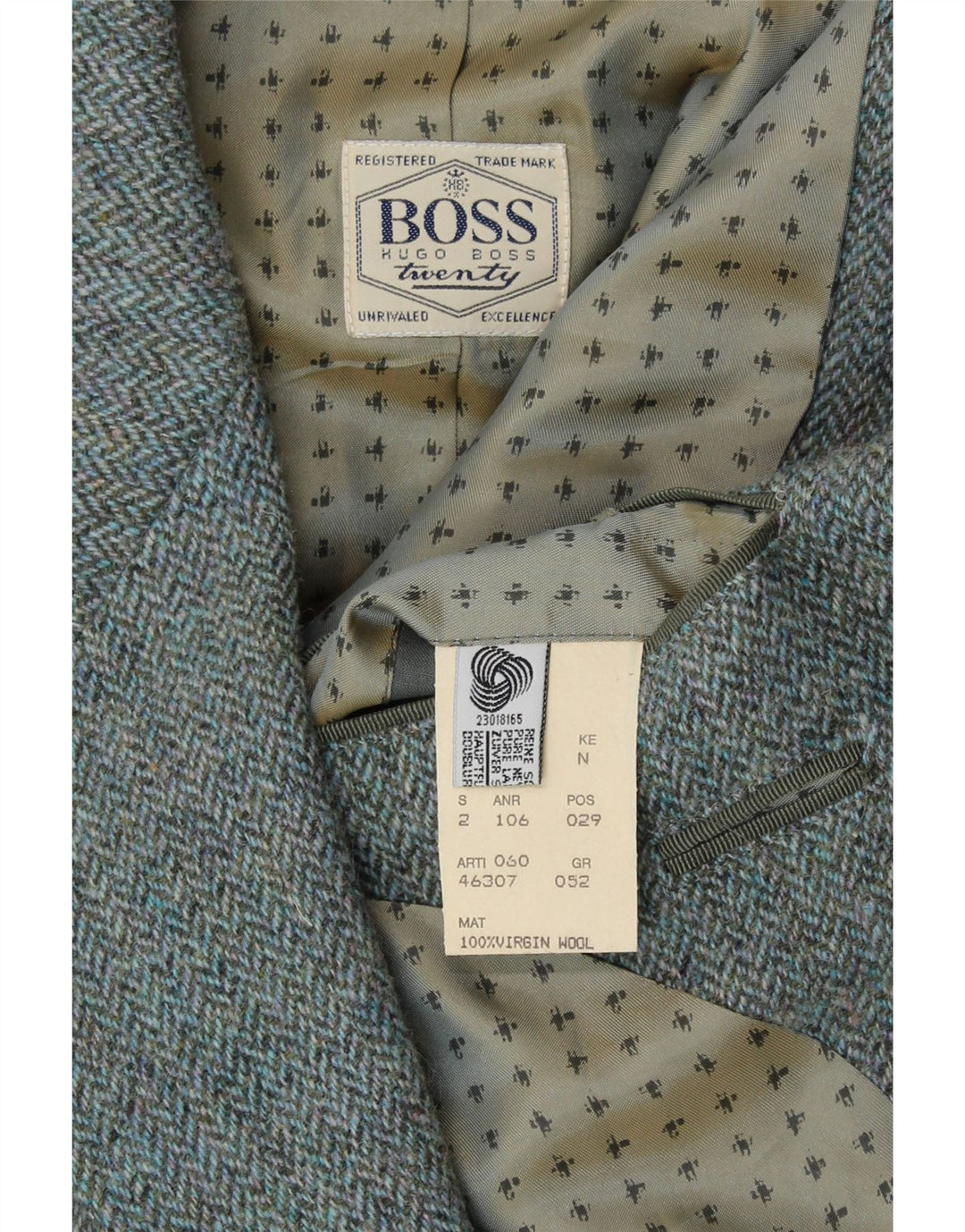 Męska marynarka zapinana na 2 guziki HUGO BOSS IT 52 XL Niebieska nowa wełna w jodełkę