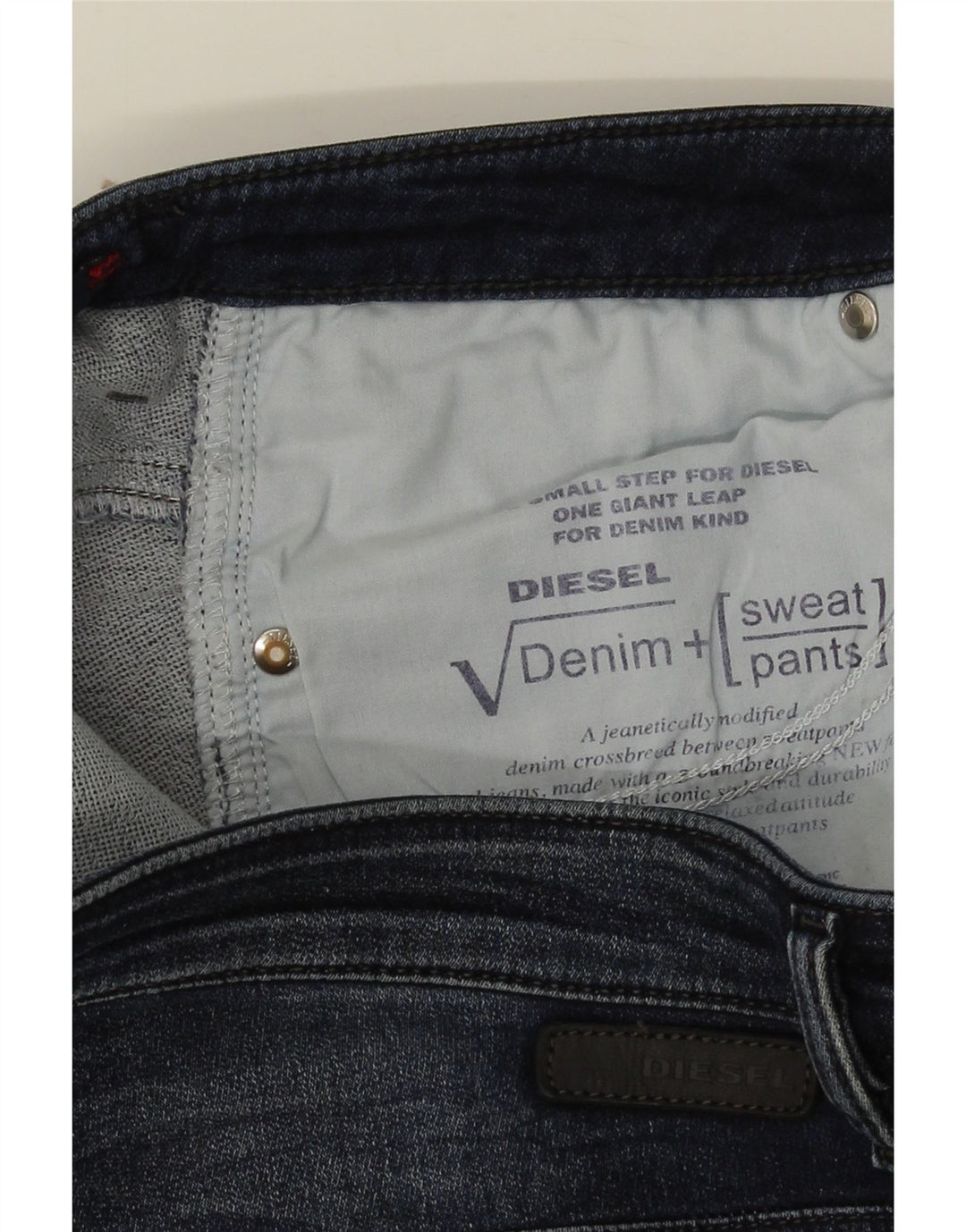 DIESEL Damskie krótkie jeansy W27 L24 Niebieskie bawełniane