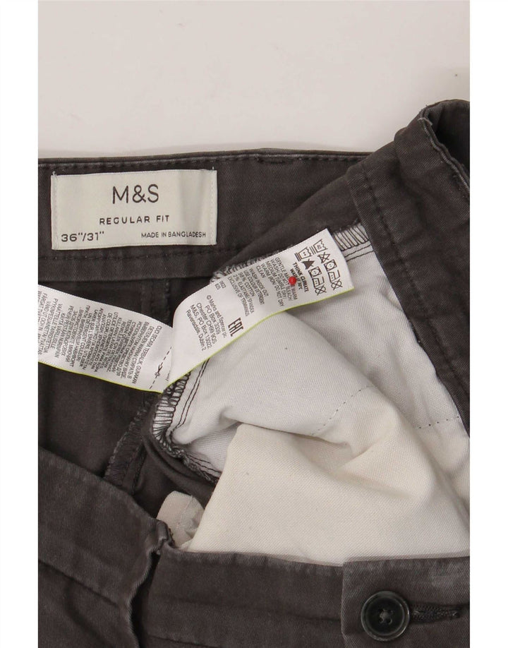 Marks & Spencer Męskie spodnie chino o prostym kroju o regularnym kroju W36 L31 szare