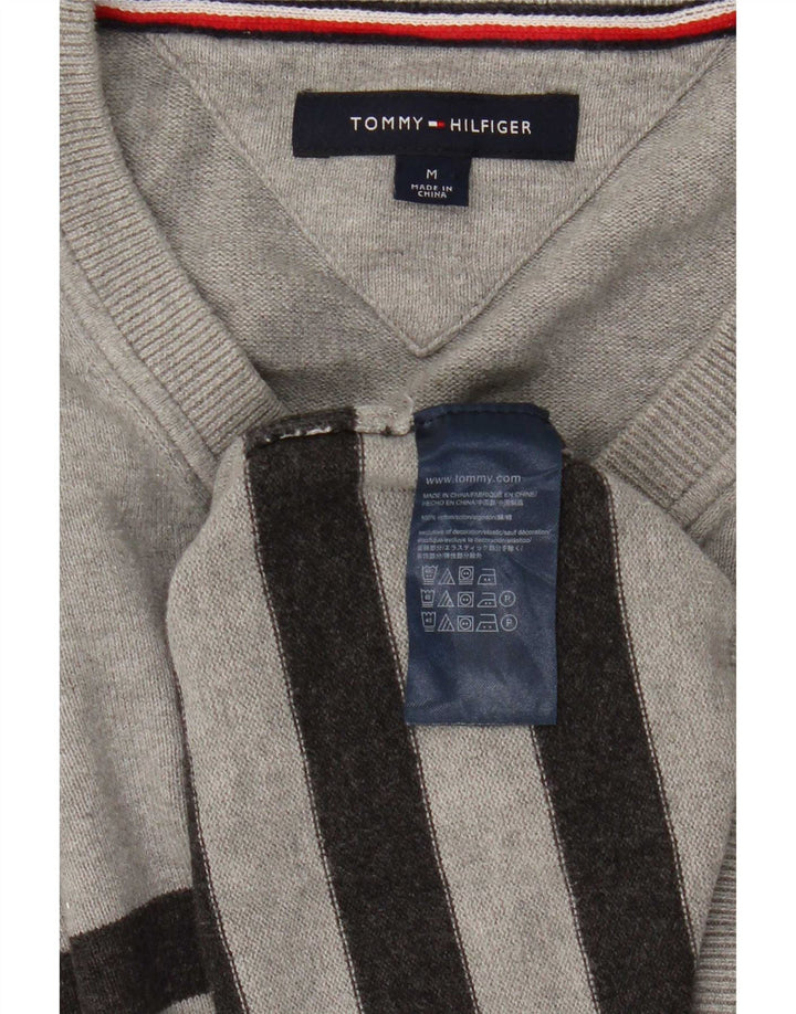Męski sweter Tommy Hilfiger z dekoltem w kształcie litery V, bawełniany w średnie szare paski
