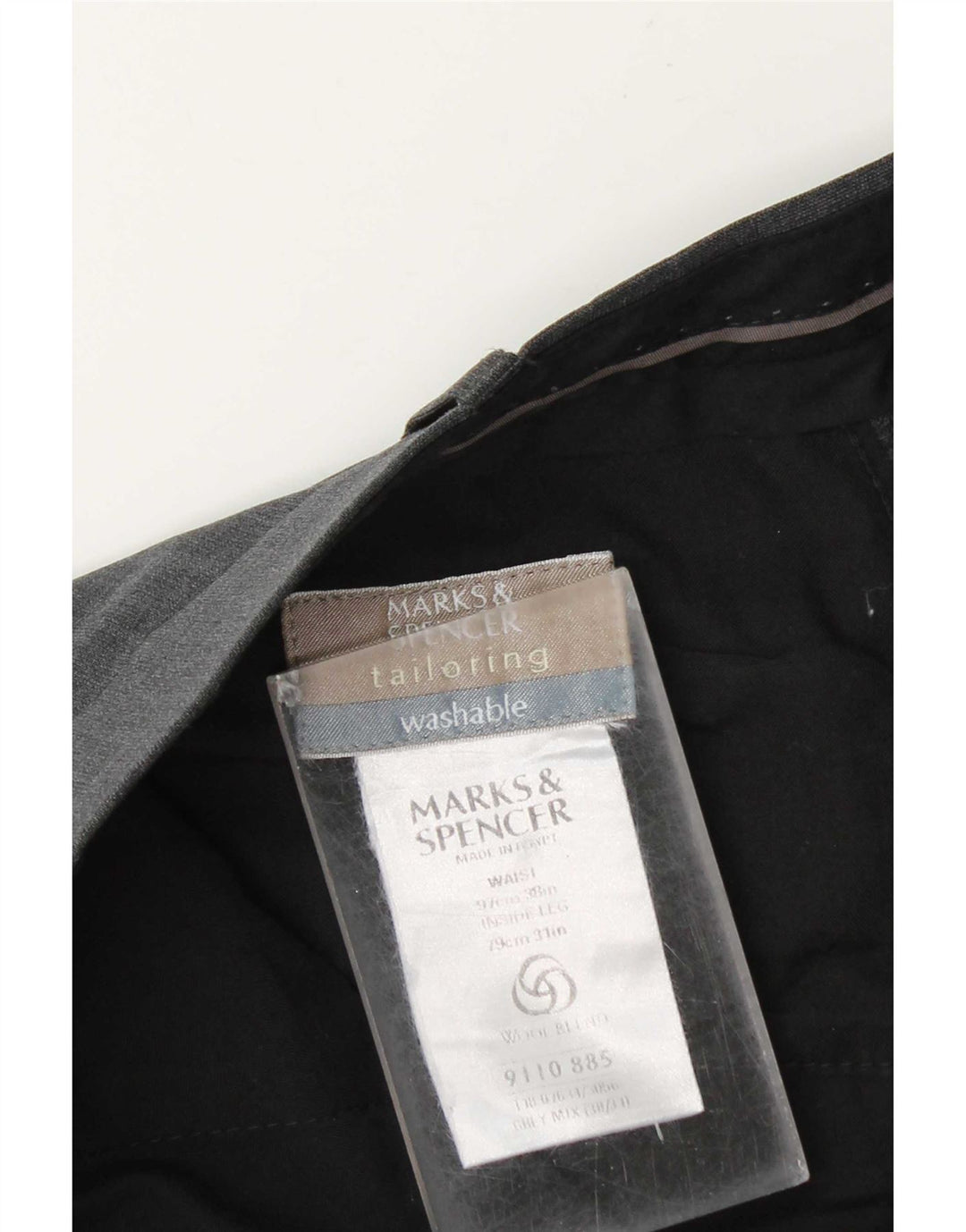 Marks & Spencer Męskie dopasowane spodnie garniturowe W38 L31 Szary poliester