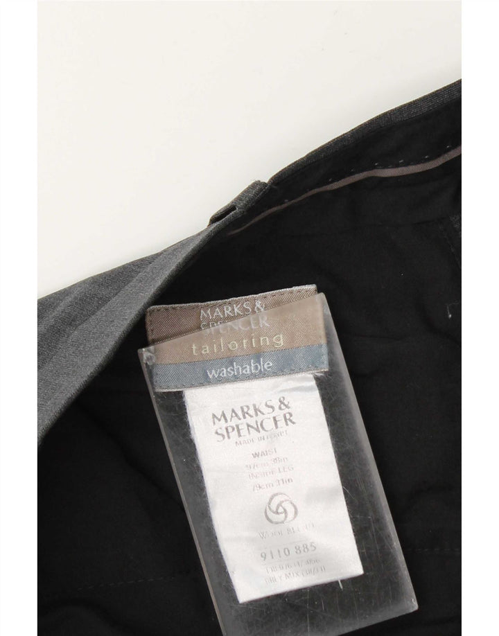 Marks & Spencer Męskie dopasowane spodnie garniturowe W38 L31 Szary poliester