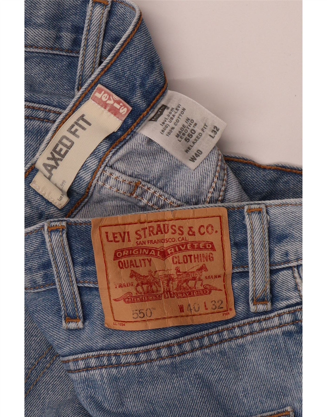 Męskie jeansy LEVI'S 550 o swobodnym kroju W40 L32, niebieska bawełna