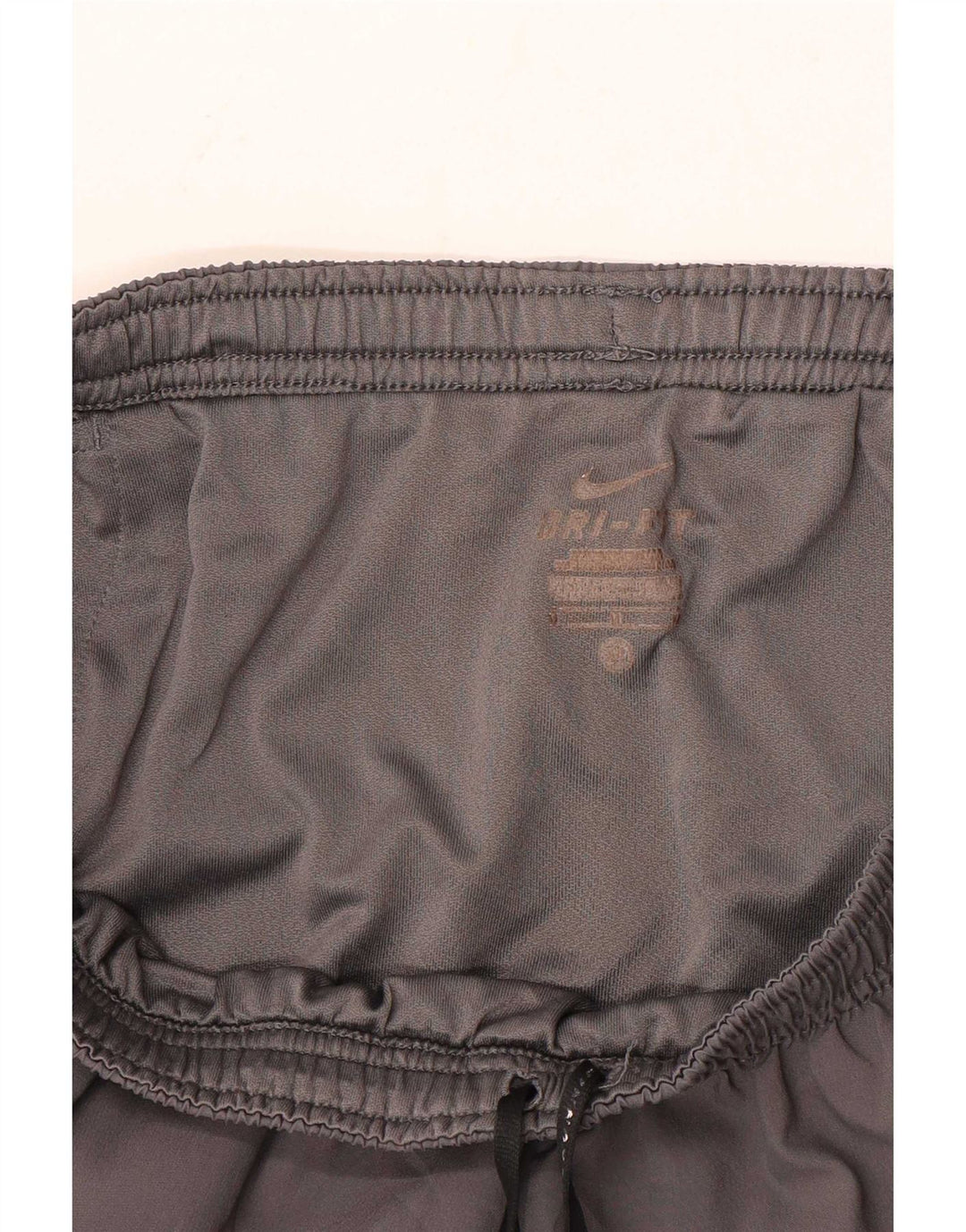 Męskie spodenki sportowe Nike Dri Fit w kolorze średnioszarym